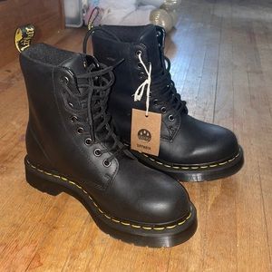 Doc Martens 1460 WATERPROOF New with tags never worn Boots